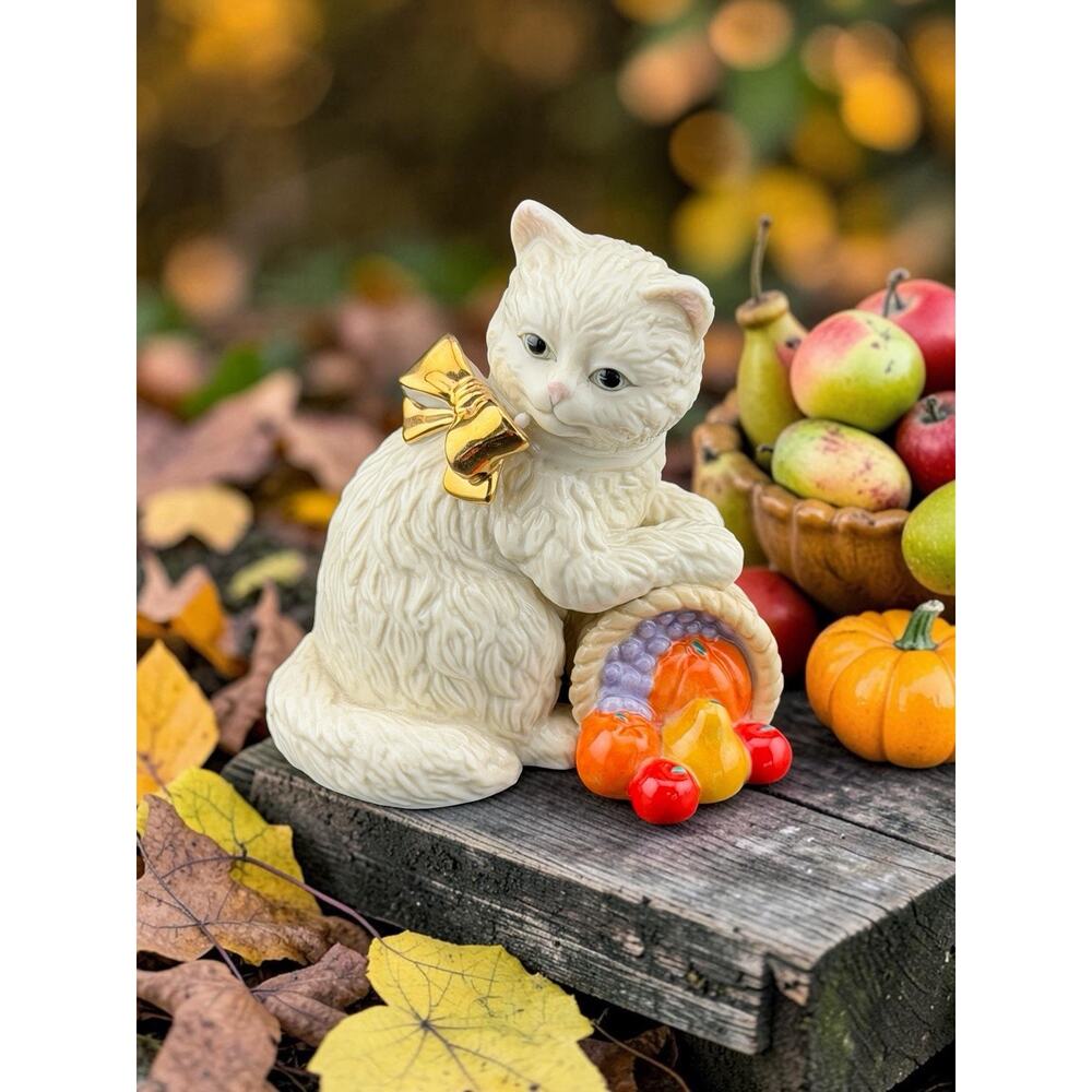 Lenox "Thanksgiving" Kitty 2003 12 Months of Kitties Porcelain -Nov-Cornucopia